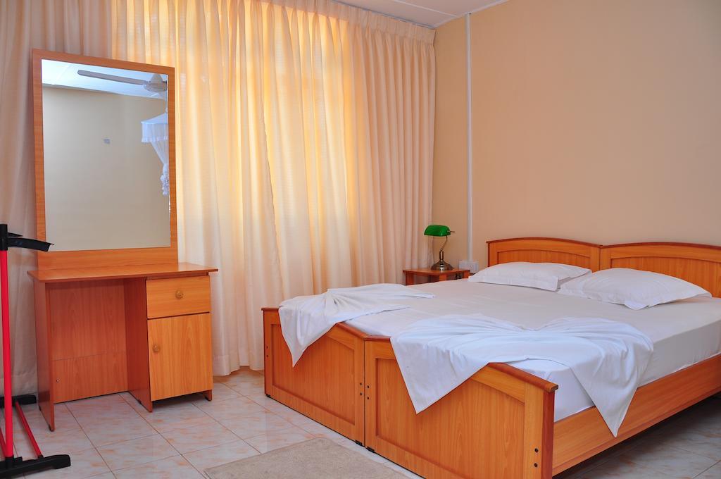 Hotel Melbourne Tourist Rest Anuradhápura Pokoj fotografie