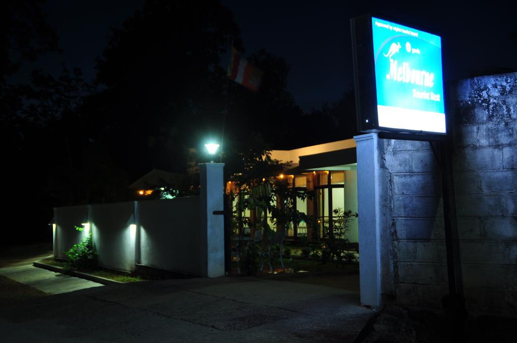 Hotel Melbourne Tourist Rest Anuradhápura Exteriér fotografie